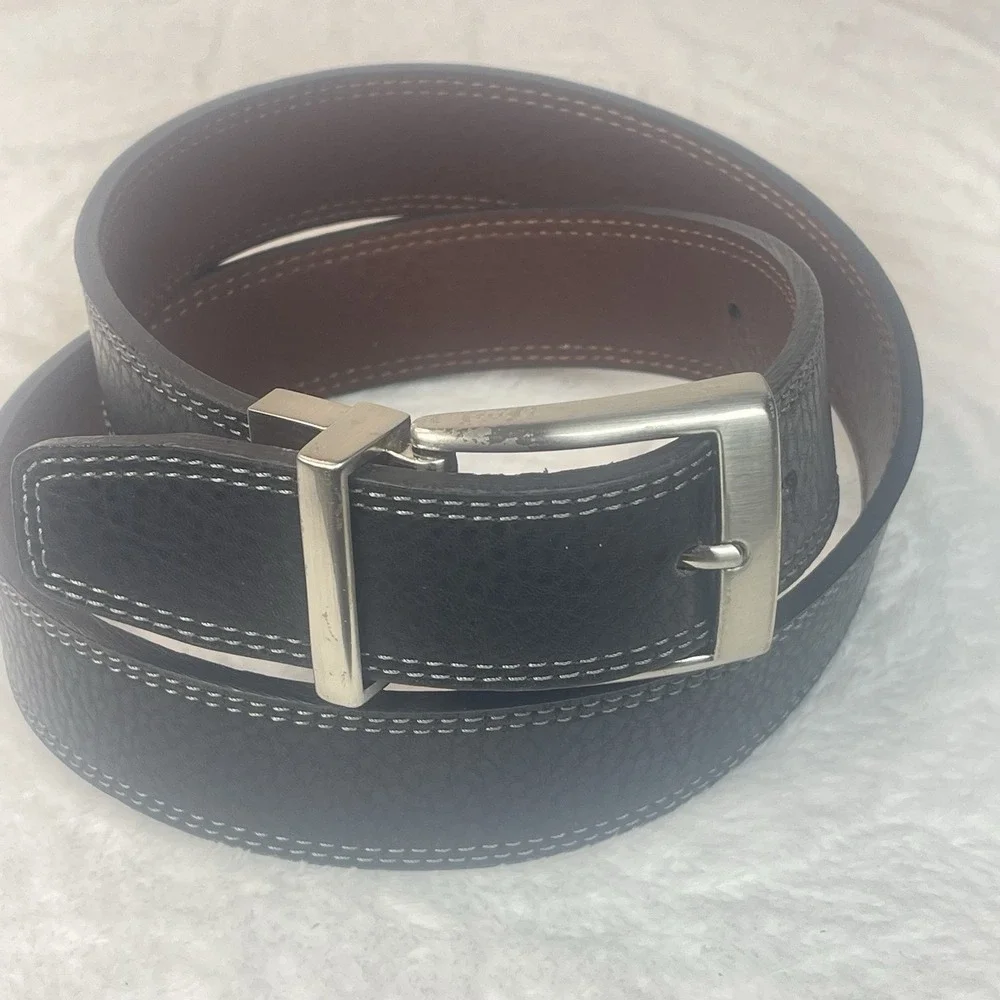 Nike Men's Reversible Belt Size 32 Black Brown 1.25